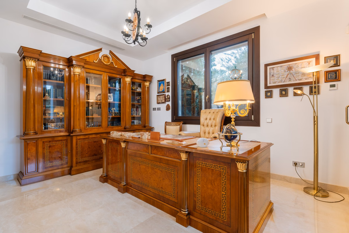 Дизайнерская кухня в Villa Murcia