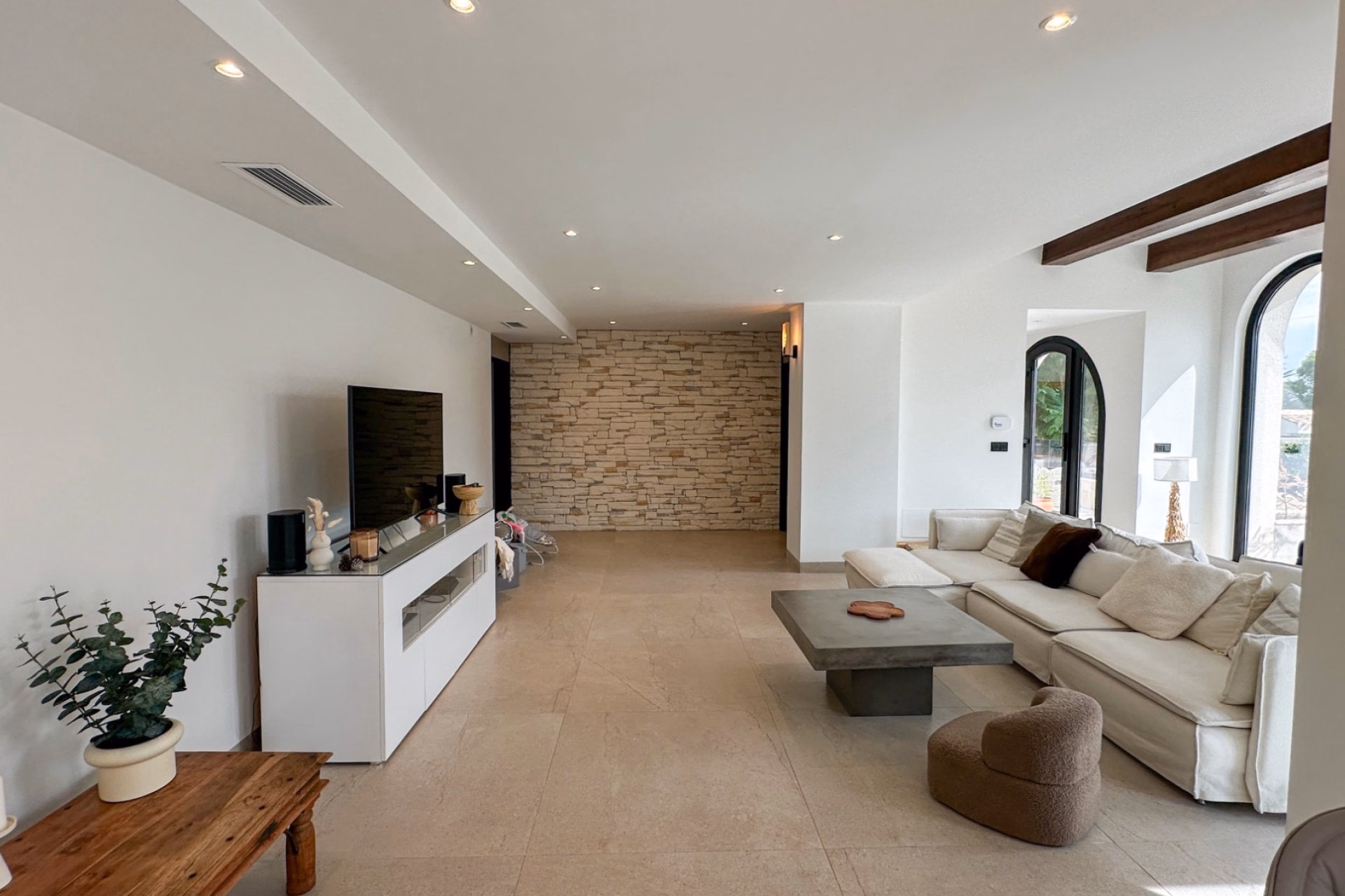 Villamartín — отдельная вилла с 3 спальнями после ремонта, участок 968 м² - 18
