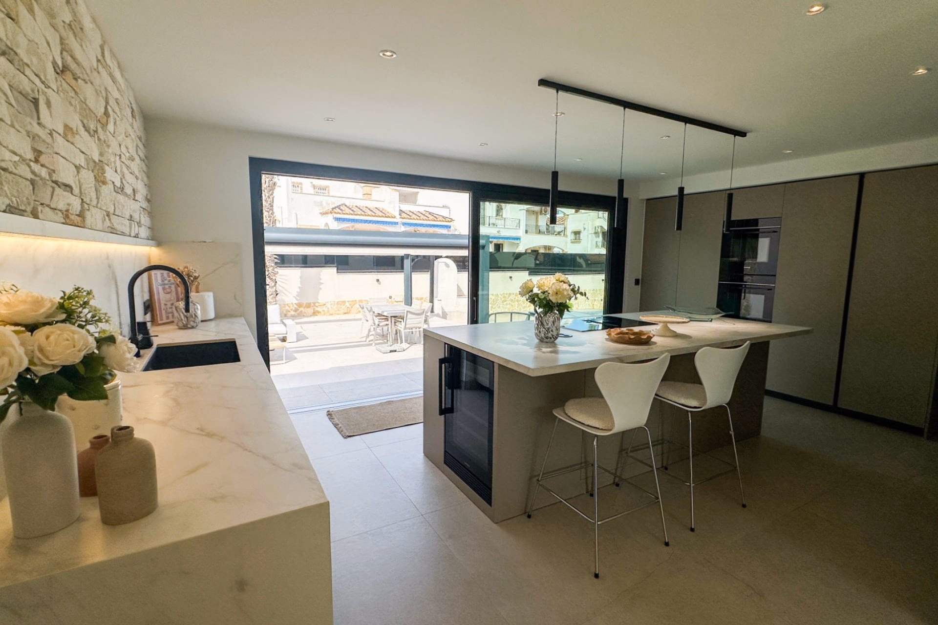 Villamartín — отдельная вилла с 3 спальнями после ремонта, участок 968 м² - 22