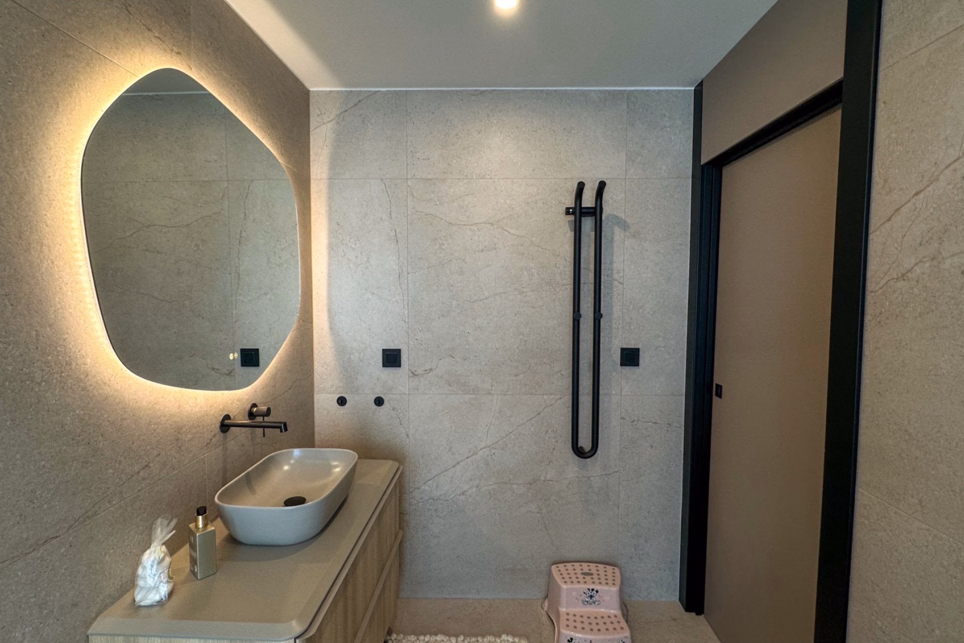 Villamartín — отдельная вилла с 3 спальнями после ремонта, участок 968 м² - 30