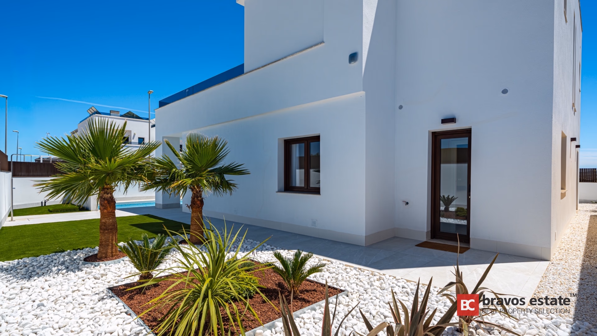 Сад и бассейн рядом с Villa Valencia, Vistabella Golf
