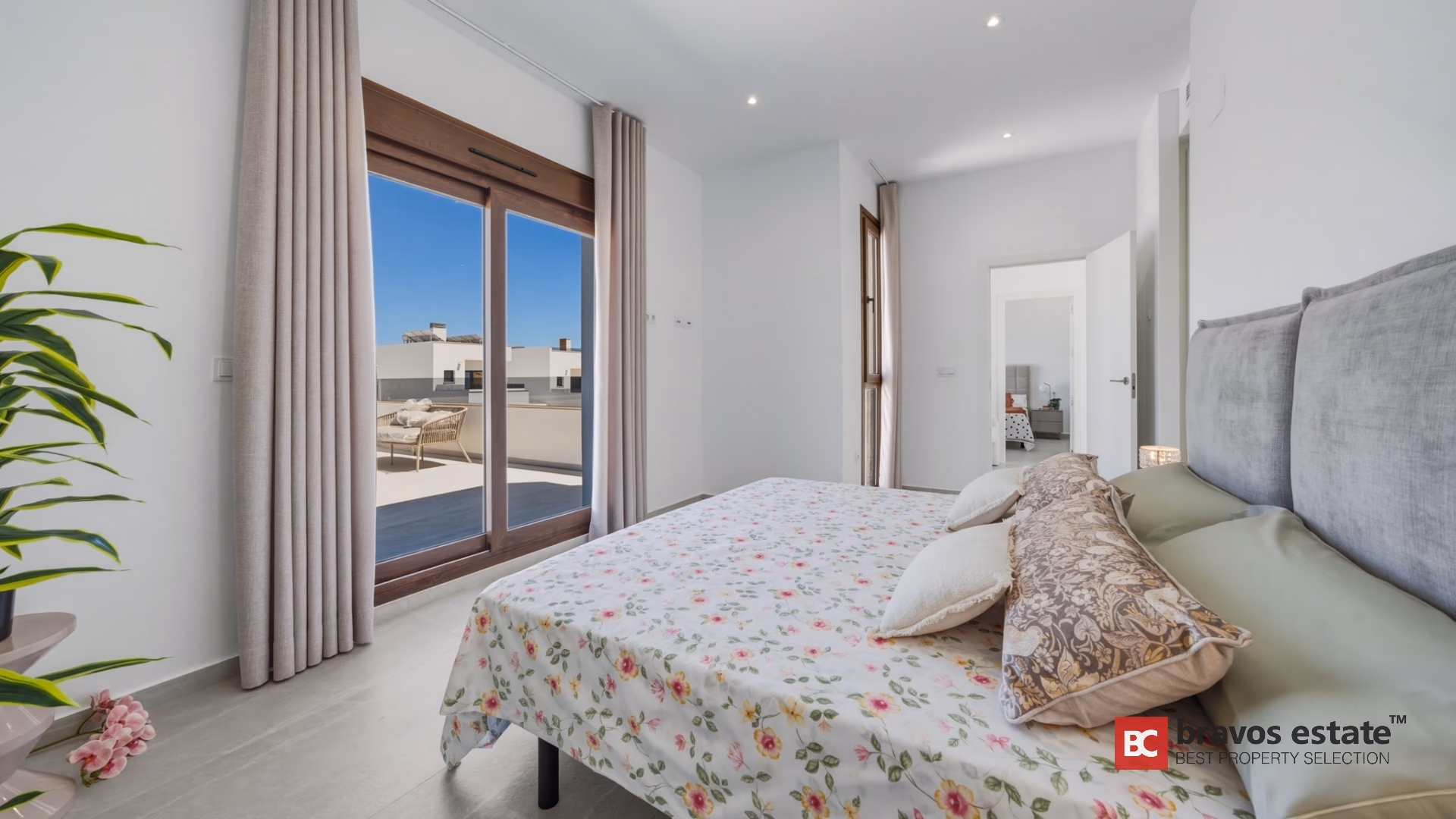 Villa Valencia — новая вилла с бассейном в Vistabella Golf - 37