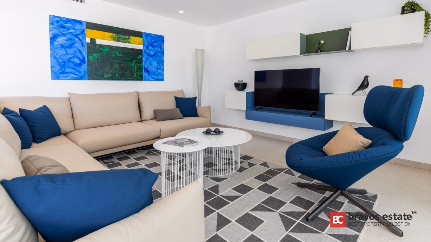 Двухэтажная вилла с видом на море в Altea Hills - 23