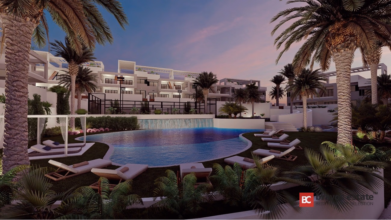 Spacious 2-Bedroom Bungalow in Torrevieja - 50