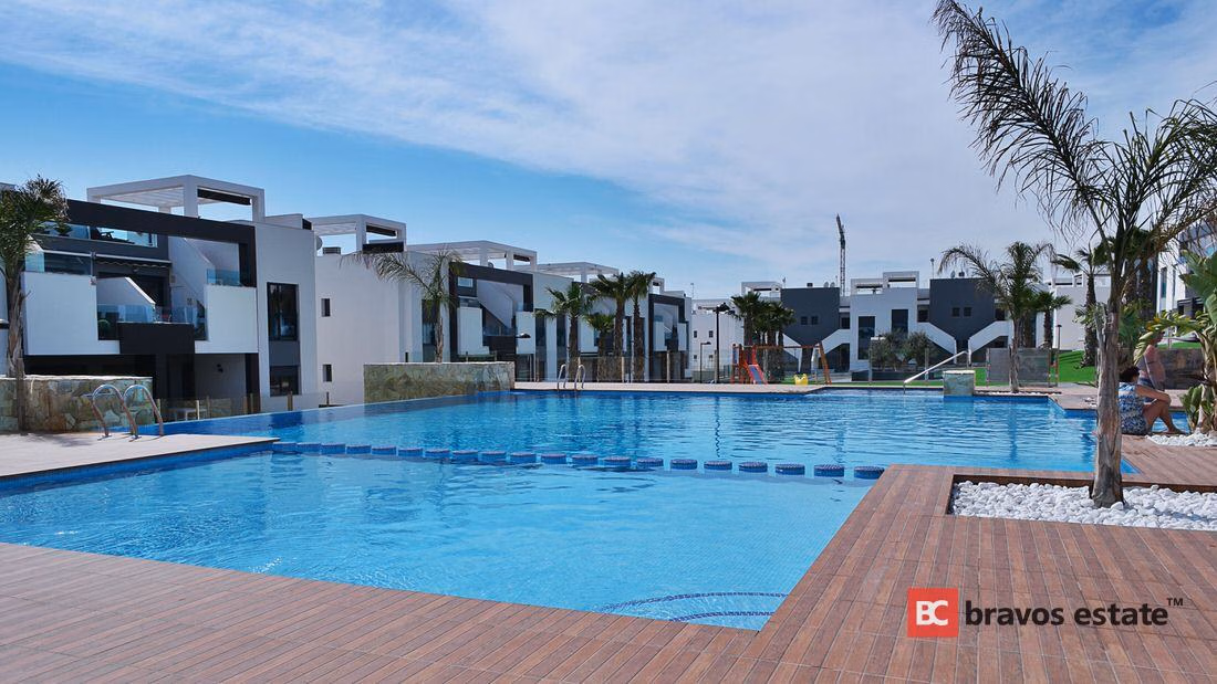 Новые апартаменты, 2 спальни в Гвардамар-дель-Сегура · 98 m² - 12