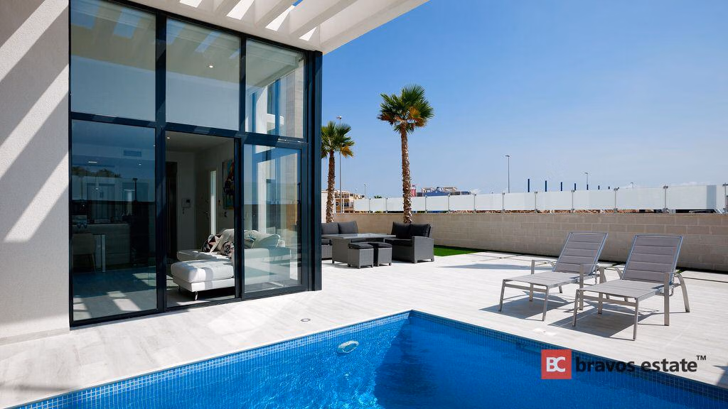 Новая вилла, 3 спальни в Кабо Роиг · 131 m² - 8