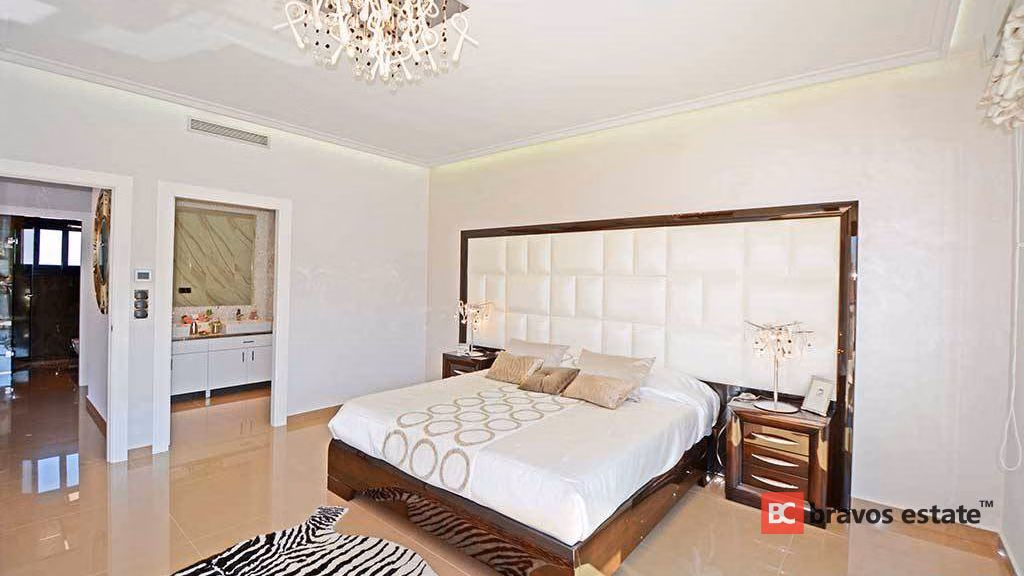 Вилла рядом с морем, 4 спальни в Кампоаморе · 157 m² - 14