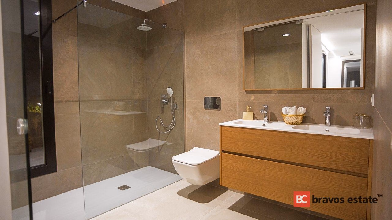 Новая вилла, 3 спальни в Финестрате · 246 m² - 15